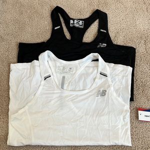 2 pack!! Black and white running tanks. NB ice